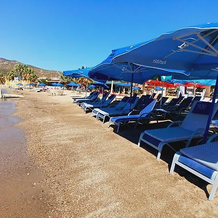 Ionia Liberty Stone 酒店 *