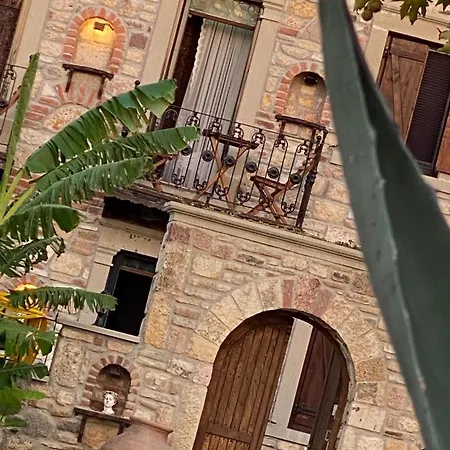 Ionia Liberty Stone Hotel