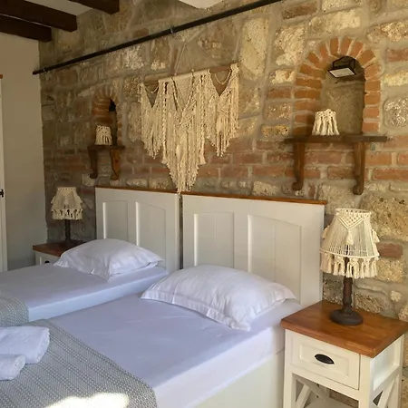 Ionia Liberty Stone *